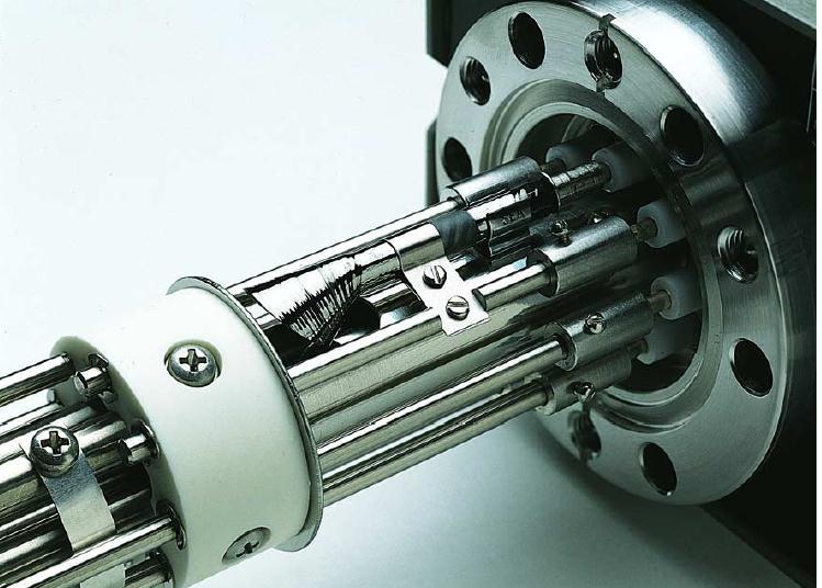 Schemat detektora spektrometru kwadrupolowego firmy SRS Detektor
