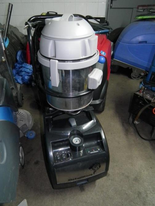Gwiaździsta 66 53-413 Wrocław NIP: 527-269-59-35 TEMAT: Oszacowanie wartości myjni parowej włoskiej firmy Menikini, model EASY STEAM VACUUM CW1-S, nr seryjny: AI1200245B15, rok produkcji: 2015.