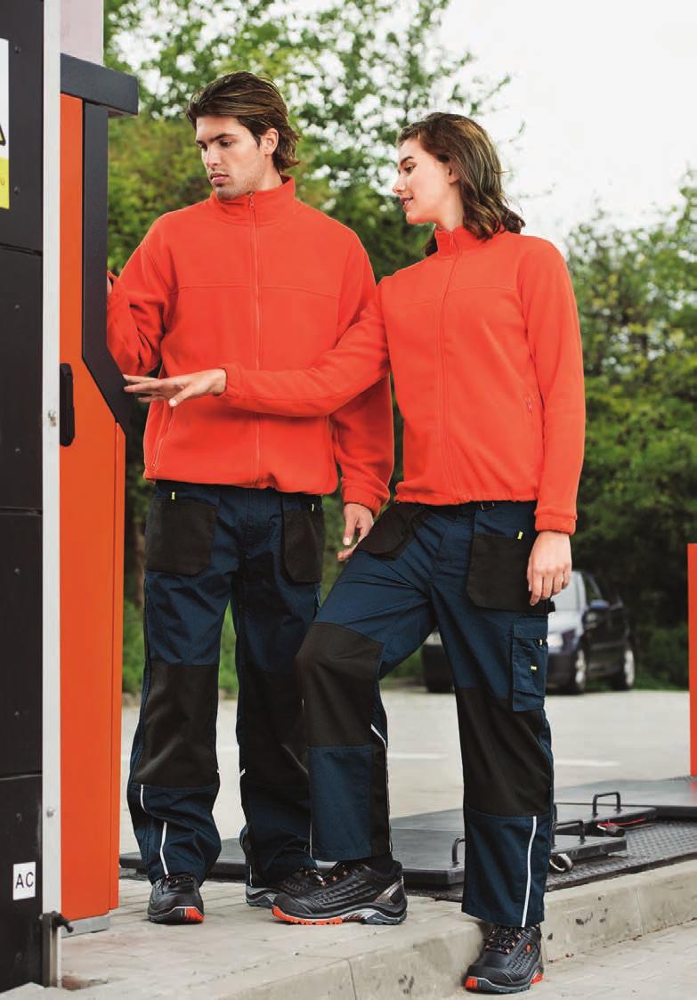 mechaci się) ``mankiety z wszytymi gumkami ``dwie kieszenie wykończenie antypillingowe ``JACKET 504 40 0 DUO Polar, 100 % poliester, 280 g/m 2 XS - 2XL 00 36 94 02 05 06 dwie kieszenie POLARY