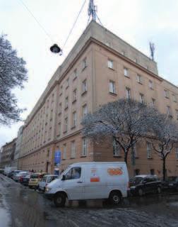 I Dom Akademicki Bratniak przy ul. Jabłonowskich 10/12 1997 obejmuje ubezpieczeniem zdrowotnym studentów posiadających obywatelstwo polskie oraz studentów obcokrajowców.