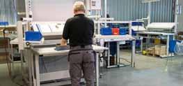 Elektroniczny panel sterowania: Możliwość włączenia urządzenia w trybie pracy ciągłej lub sterowanie za pomocą higrostatu Opcja ustawień pamięci DH 7160 AKCESORIA DODATKOWE: Przewód zasilania DH