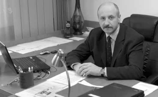 Drodzy Czytelnicy, Szanowni Mieszkañcy Gminy Iwierzyce Koñczy siê w³aœnie III kwarta³ 2014 roku, co obliguje mnie do pewnej refleksji i czêœciowego podsumowania poprzednich lat, jak i roku obecnego.