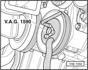 Wymontowanie i zamontowanie pompy wspomagania kierowania w samochodach z silnikiem - i 6-cylindrowym Potrzebne narzędzia specjalne i urządzenia warsztatowe 1 Klucz do pompy wodnej V.A.