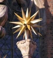 Str. 4 MATEMATYKA JEST CIEKAWA GWIAZDY MORAWSKIE Zbliżają się Święta Bożego Narodzenia a poprzedza je czas Adwentu i to właśnie z tym okresem nierozerwalnie związana jest gwiazda morawska