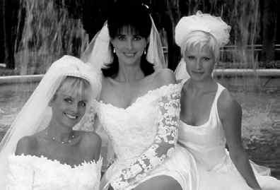 30 TV market 08.00 Dotyk anioła, serial obycz. 09.00 Miodowe lata 9, serial kom. 10.00 Rodzina zastępcza plus, serial kom., Polska 2006 11.00 Sabrina, nastoletnia czarownica 6, serial kom.