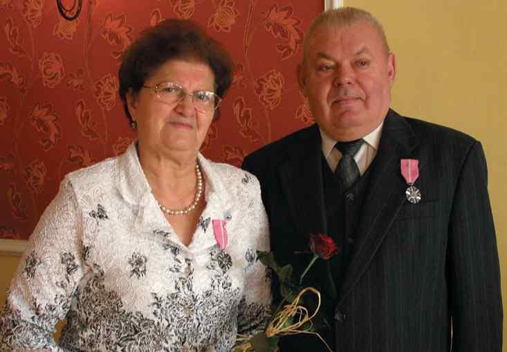 jubilatom świętującym złote