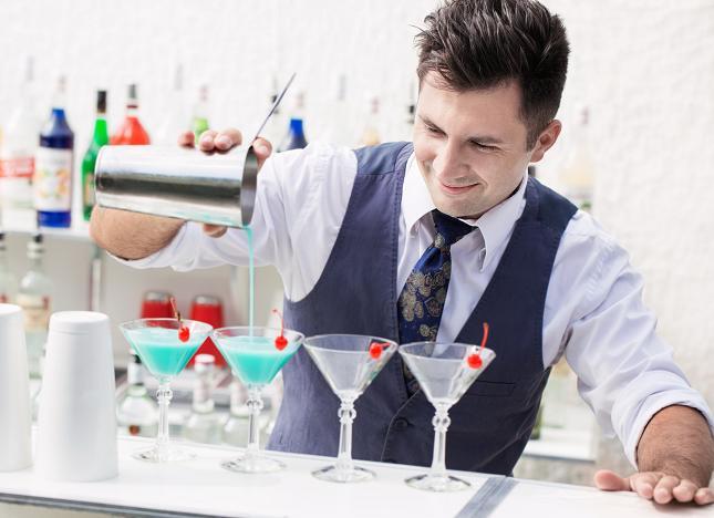 DODATKOWE ATRAKCJE ATRAKCJE CENA Fontanna czekoladowa lub alkoholowa od 500 PLN LIVE COOKING (gotowanie na żywo oraz nauka flambirowania