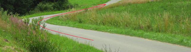 8 9 21,32 km od startu po szybkiej partii ciasny prawy nawrót.
