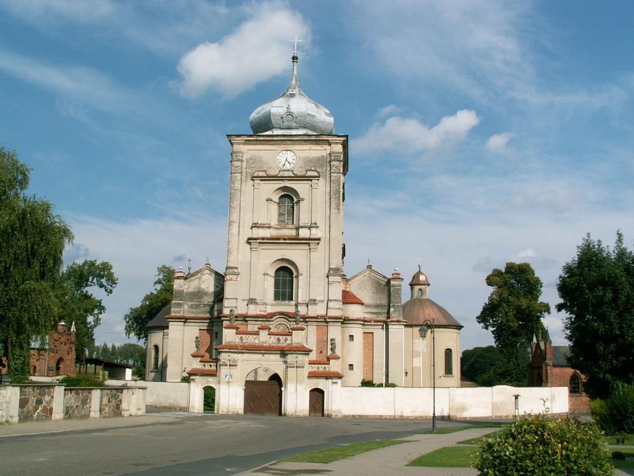 Borek Wielkopolski (Zdzież) Sanktuarium Pocieszenia NMP Propozycje projektowe: Wykonanie miejsca odpoczynkowego po północnej stronie kościoła, najlepiej w rejonie stawku, w taki sposób aby