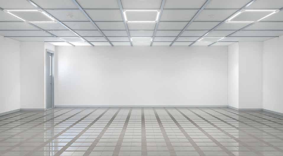 ~50% Energy Save 2 Years Guarantee IP40 Oprawa Panel LED RIM to nowatorska alternatywa na klasycznych paneli LED montowanych w sufitach kasetonowych typu Armstrong.
