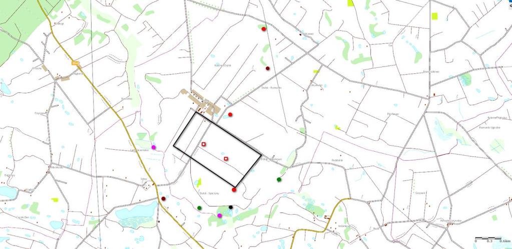 Mapa 4 Lokalizacja stanowisk gniazdowania gatunków kluczowych. - czarną linią obwiedziono obszar o promieniu 500 m od lokalizacji elektrowni kwadraty obwiedzione czerwoną linią.