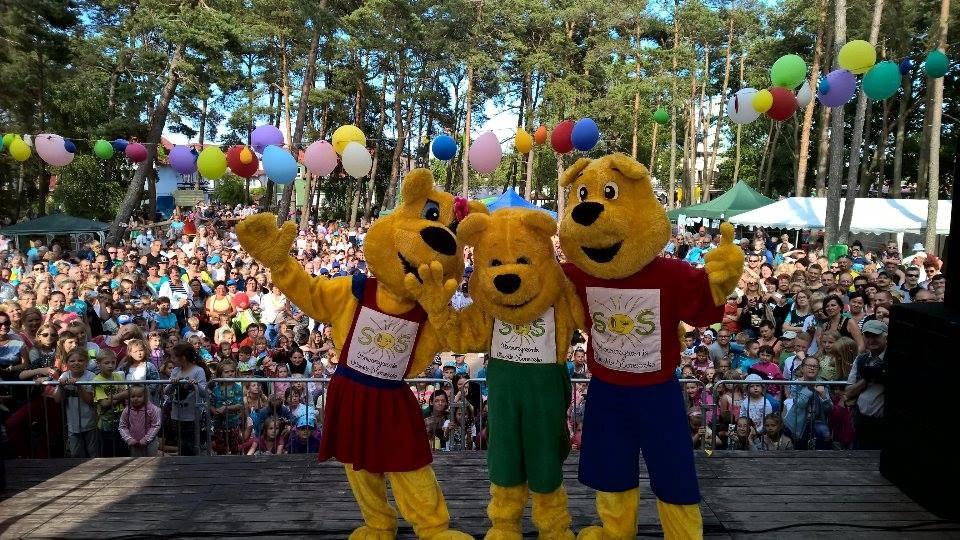 STOWARZYSZENIE OLIWSKIE SŁONECZKO Działalność komercyjna: Stowarzyszenie organizuje różnego rodzaju eventy, od kameralnych koncertów po duże imprezy masowe.