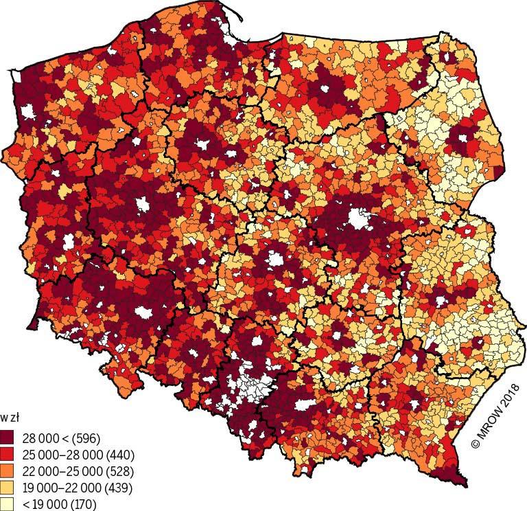 WSKAŹNIKI STABILNE PRZESTRZENNIE, ALE O ZMIENNEJ MEDIANIE r = 0,970; mediana 2014/2016/2018 = 20.250/22.700/24.