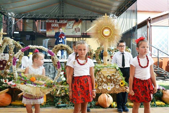 dożynki Kawęczyn Tegoroczne Dożynki Gminne odbyły się na obiektach Samorządowego Ośrodka Kultury i Rekreacji Gminy Wadowice Górne.