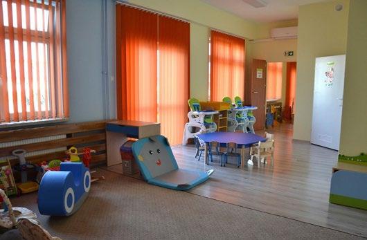 zł, zakup urządzeń i wyposażenia do budynku oraz urządzeń na plac zabaw ok. 100 tyś. zł,