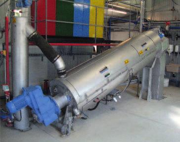 B-PRESS can be combined with the HUBER Belt Thickener DrainBelt unit to further increase capacity HUBER Screw Press Prasa Ślimakowa S-PRESS dla przepływów do 500 kg sm /h dwie
