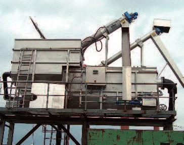 WASTE WATER Solutions Rozwiązania dla przemysłu Przemysł spożywczy: Słodycze Wyroby delikatesowe / sałaty Piekarnie Zagęszczacz talerzowy używany