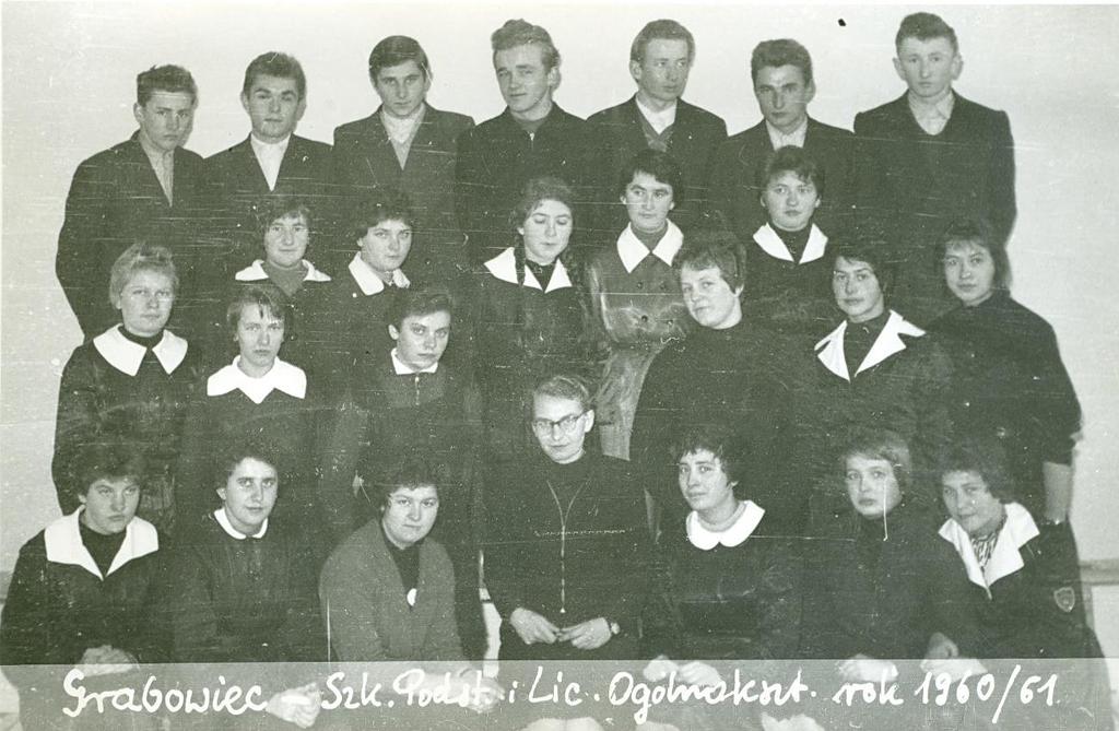 10 Historia Grabowca, zdjęcia z roku: 1961 Zdjęcie 9 Rok 1961 (rok szkolny 1960/1961).