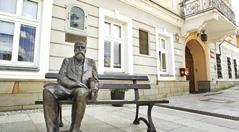 SZLAKIEM CZARNEGO ZŁOTA, CZYLI ROPY NAFTOWEJ NA TRASE ČIERNEHO ZLATA ROPY Gorlice. Urządzenia wiertnicze w Skansenie Przemysłu Naftowego Magdalena.