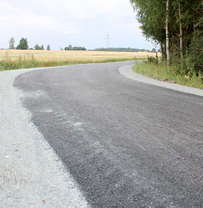 Gmina Prusice: kkprzekazanie nominacji na dyrektorów szkół powiatowych w Trzebnicy. Przebudowa drogi Skokowa- Dębnica.