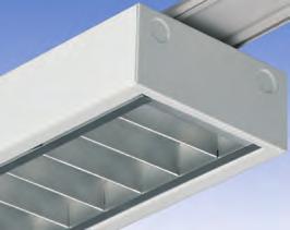 IP20 5x2,5mm² 3x2,5mm² Alpo - matowa-anodyzowana poprzeczka rastra (31) Alpo z wbudowanym czujnikiem Konstrukcja > > Korpus - stal malowana proszkowo na kolor biały (RAL 9016) > > Odbłyśnik -