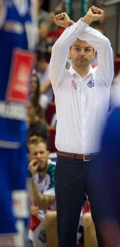 ANWIL TEAM nr15 sezon 2017/2018 Wówczas nie wiedzieliście jeszcze na kogo traficie - Tak, ale już dzień po naszym zwycięstwie Stemet Enea BC objął prowadzenie w serii z Rosą, więc szala przechyliła