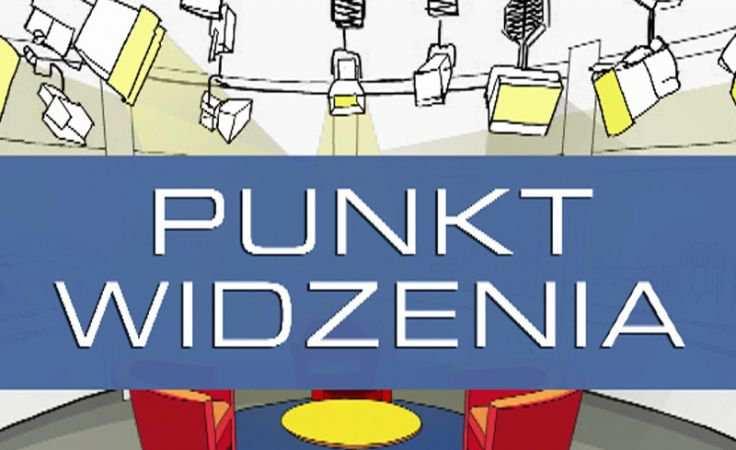 Zaproszeni do studia goście komentują wybrane wydarzenia dnia.