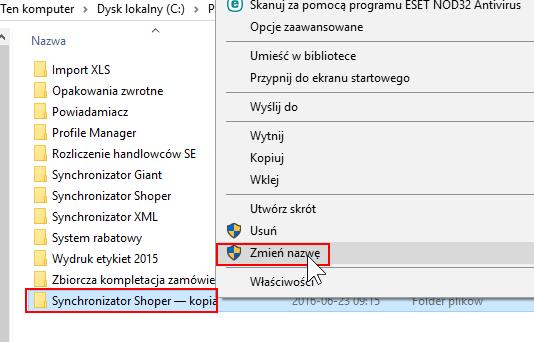 Następnie skopiowany folder należy