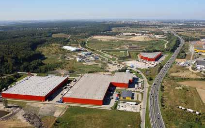 We have two modern logistic centers in Poland, situated in the North and in the South of the country, which allows us to