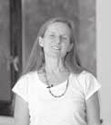 O AUTORCE Hanna Onifade Trener Uzdrawiającego Stylu Życia z wykształcenia: fizjoterapeuta medyczny, instruktor jogi wg metody Iyengara, terapeuta oddechowy wg Buteyko Method, aromaterapeuta,