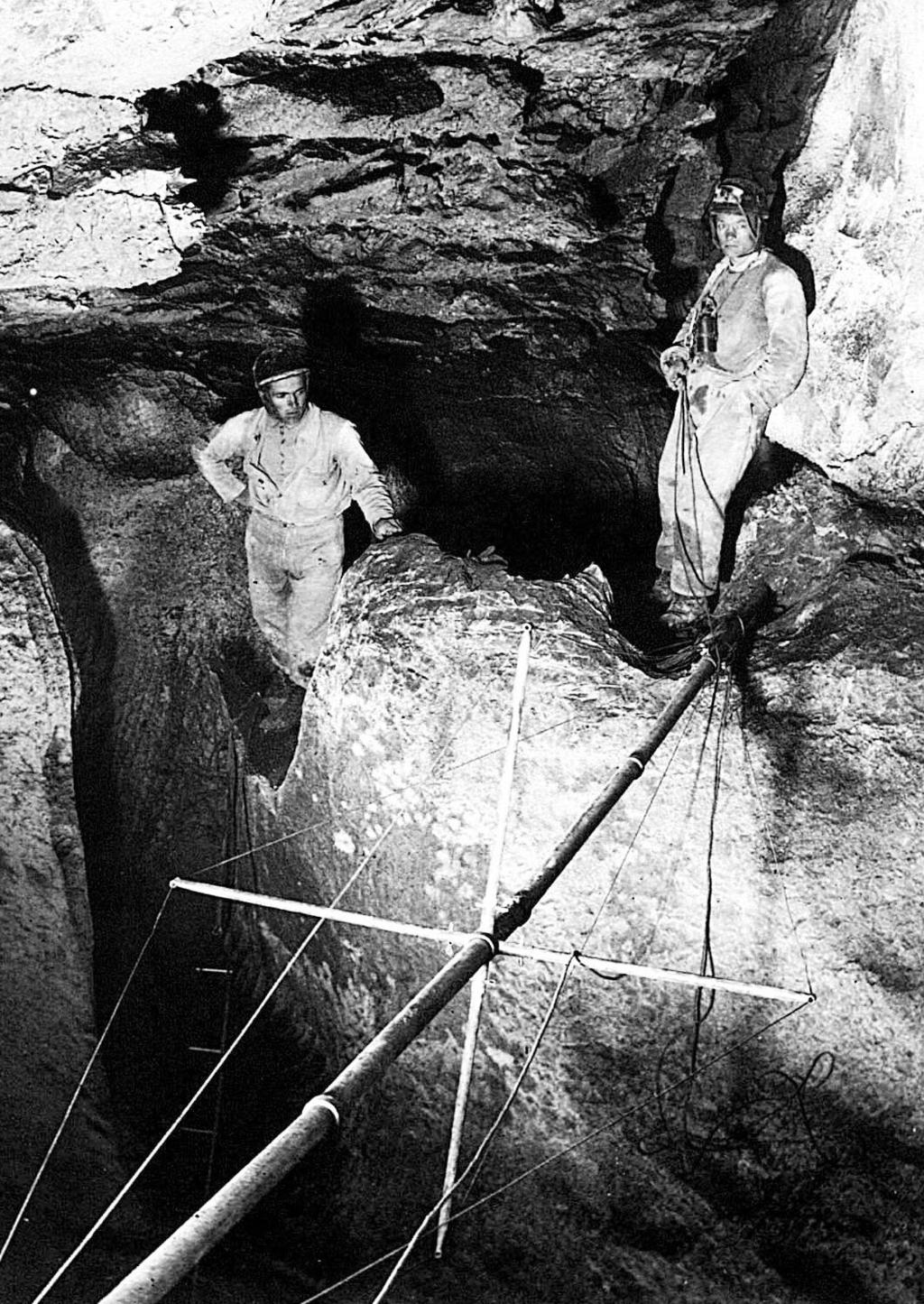 Doświadczenie przedsiębiorstwa rodzinnego Historia Petzl rozpoczęła się dzięki speleologicznej pasji Fernanda Petzla, pasji której mógł oddać swe talenty rzemieślnika.