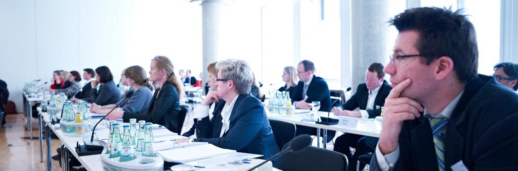 Rozwody o wymiarze transgranicznym oraz świadczenia alimentacyjne (poziom podstawowy) PROJEKT: SKUTECZNIEJSZE STOSOWANIE PRZEPISÓW UE Z ZAKRESU PRAWA RODZINNEGO I SPADKOWEGO Warsztaty organizowane w