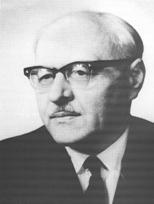 wykonał pod opieką profesora Eugeniusza Jezierskiego, twórcy polskiej szkoły transformatorowej.