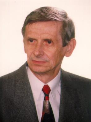 Lubelskie Towarzystwo Naukowe sekretarz IV Wydziału Nauk Technicznych (1995-2003), Polskie Towarzystwo Zastosowań Elektromagnetyzmu, SPIE The International Society for Optical Engineering.