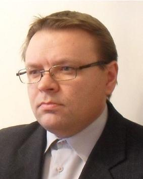 Odbyte staże naukowe i wyjazdy zagraniczne: w 1995 i 1999 - Zjednoczony Instytut Badań Jądrowych w Dubnej k.