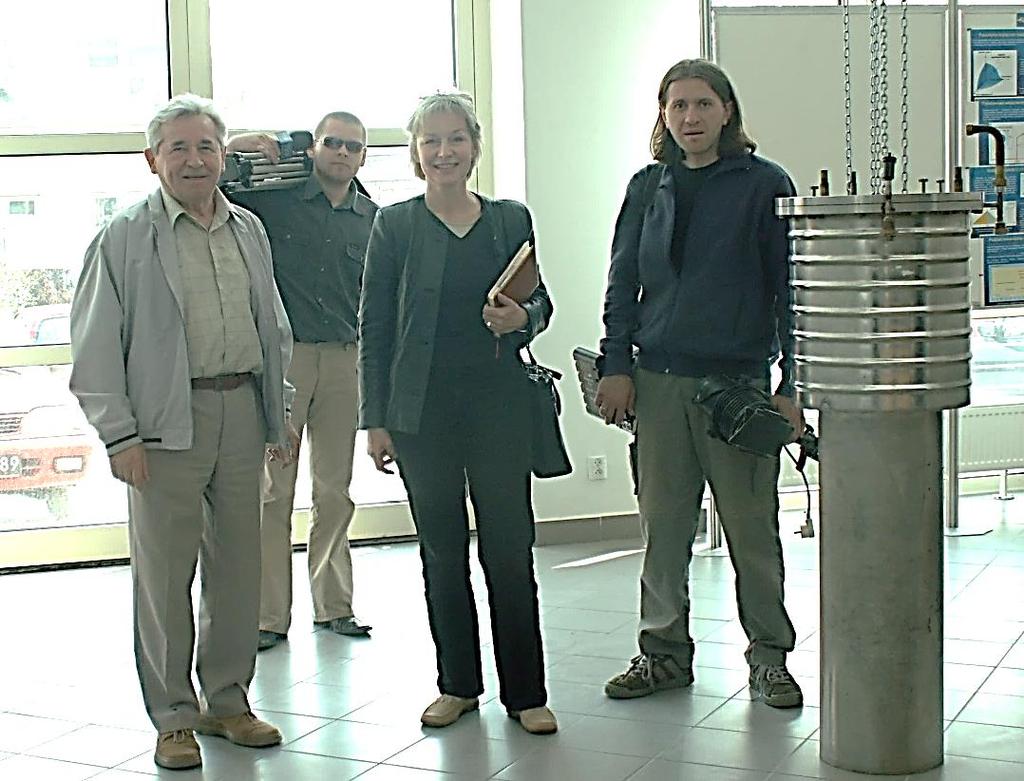 Pracownicy Pracowni Technologii Nadprzewodnikowych Instytutu Elektrotechniki wchodzili w skład zespołu, który wraz z Pracownikami Instytutu Elektrotechniki i Elektrotechnologii Politechniki