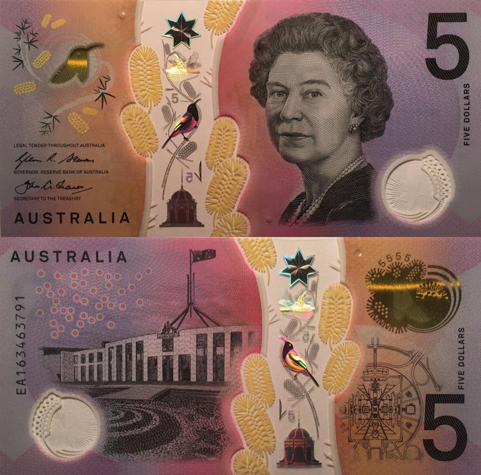 19 Od 2015 roku po udanej kampanii niewidomego nastolatka Connora McLeoda i przy wielkim zaangażowaniu organizacji Vision Australia, postanowiono wymieniać banknoty wprowadzając nowe dotykowe