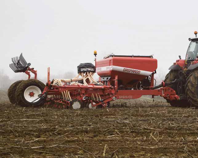 Strona 20 Technika - Wiadomości Rolnicze Polska Wrzesień 2018 (nr 149) Premiera ciągnika T6 Dynamic Command w Polsce Pokazy polowe New Holland odbyły się 1 sierpnia br.