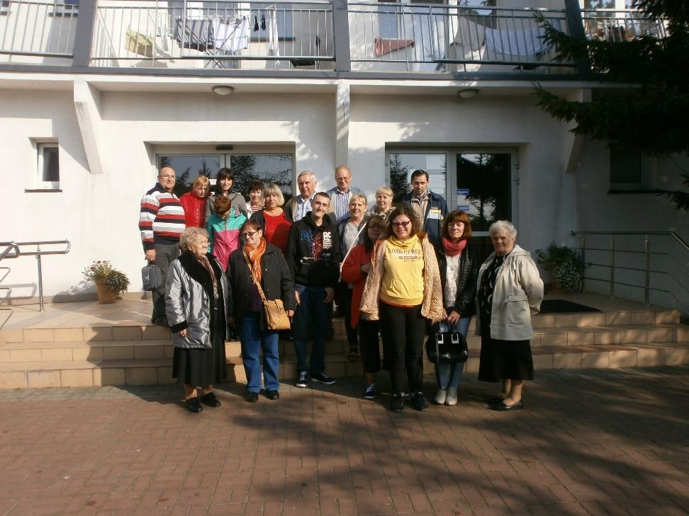 wsparcie dla rodzin osób z zaburzeniami psychicznymi poprzez organizację i prowadzenie warsztatów dla rodziców lub
