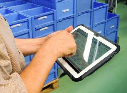 % OEE = Availability X Performance x Quality OEE jest jednym z najskuteczniejszym KPI w zarządzaniu produkcją.