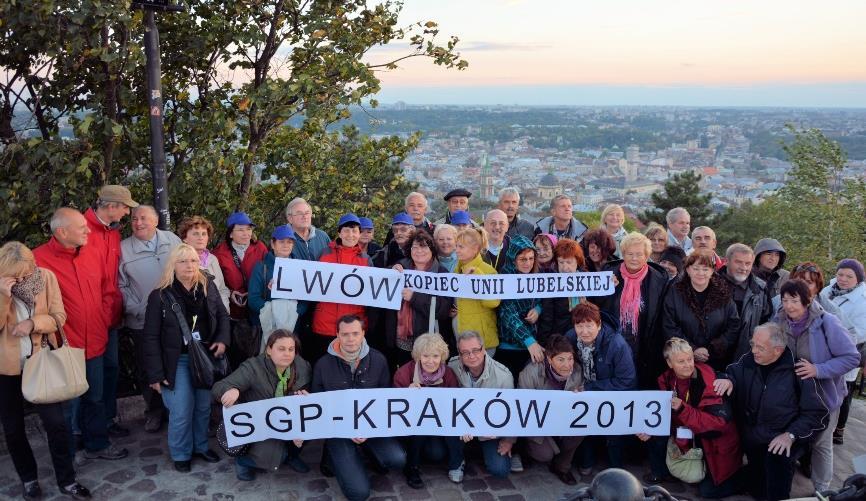 Temat szkolenia: Jaką drogą do drogi, warunek dostępu do drogi publicznej przy podziale geodezyjnym po nowelizacji ustawy o gospodarce nieruchomościami; Stan prawny na dzień 31 grudnia 2012r.