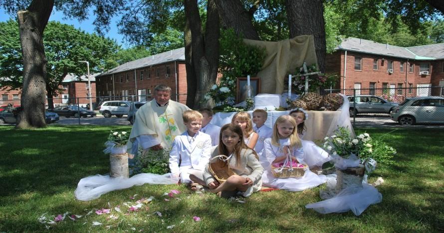 choir, altar servers. Thank you Grzegorz Jarczok for taking care of the sound system.