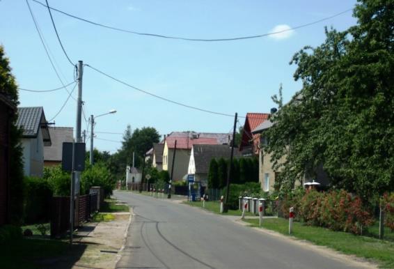 Zalesienie terenu jest więc minimalne i należy do najmniejszych w województwie opolskim.