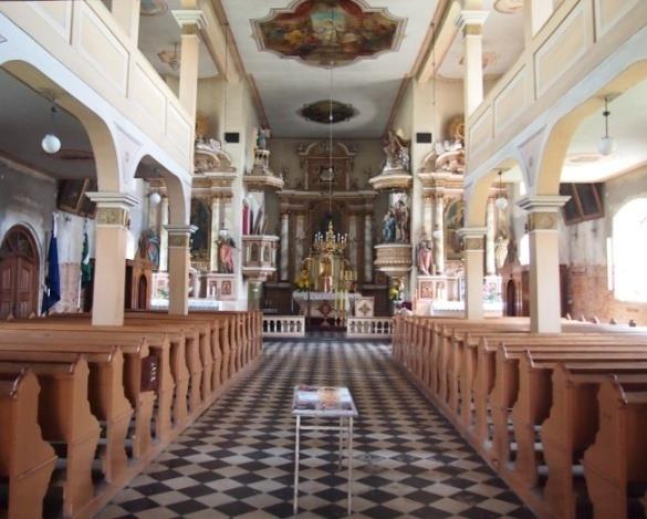 Widok w stronę prezbiterium
