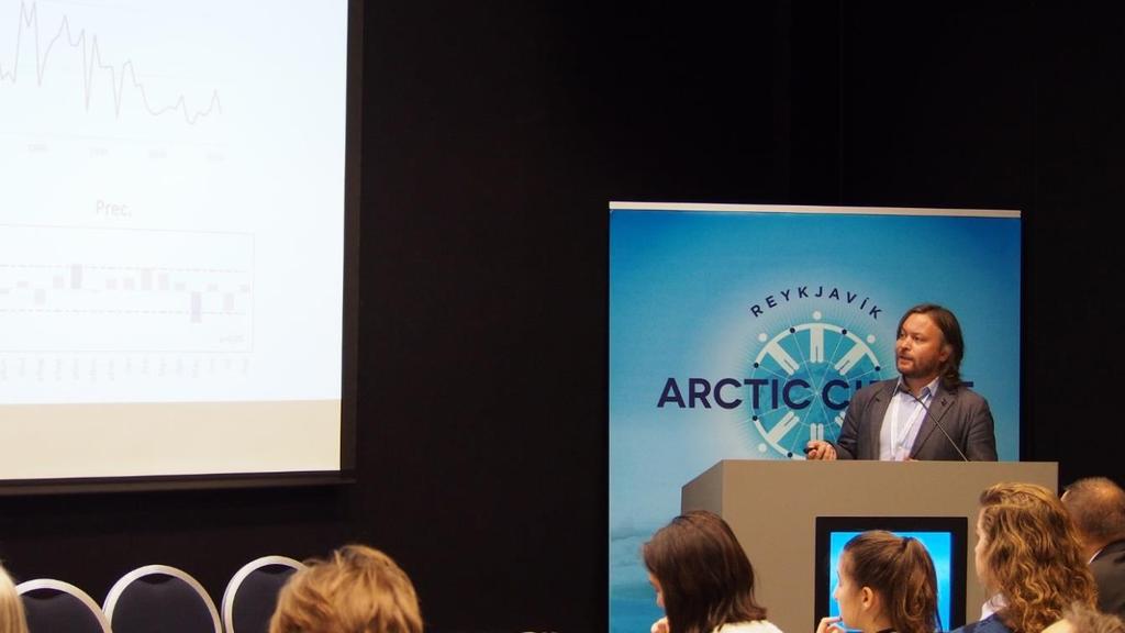 W dniach 19 21 października w Reykjaviku odbyła się coroczna konferencja Arctic Circle Assembly 2018. Uczestniczyło w niej ok. 2000 osób z 56 krajów.