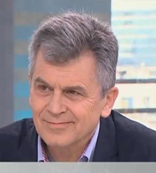Rozmawiajmy otwarcie o branży obsługi klienta (kontynuacja) Jacek Barankiewicz, Członek Zarządu SMB Od 25 lat zajmuje się marketingiem bezpośrednim i legitymuje się wszechstronnym doświadczeniem w