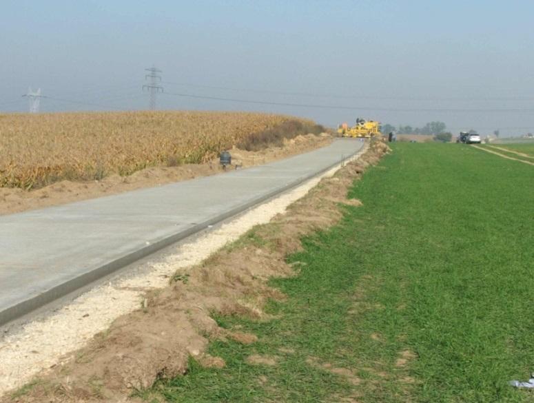 Koszty budowy Droga betonowa w Ujeździe