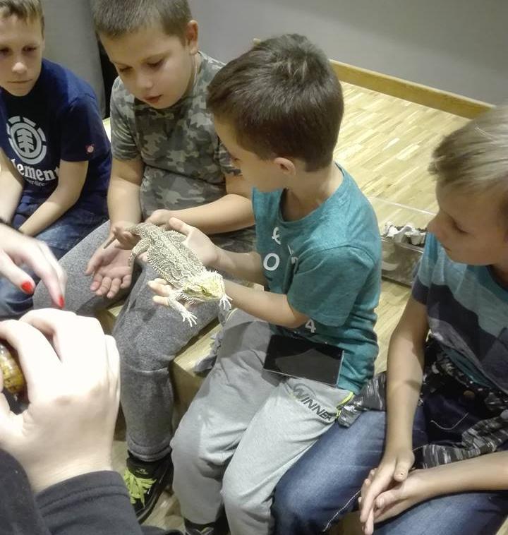 zrekompensowały atrakcje w parku Uczniowie uczestniczyli w zajęciach w Laboratorium Wiedzy i