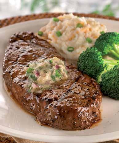 Serwowany z wybranym sosem i dwoma dodatkami do wyboru. BLACK ANGUS STEAK 63 ZŁ Perfekcyjnie przyprawiony i grillowany tak jak lubisz 220 gramowy stek z Angusa, pokryty delikatnym masłem ziołowym.