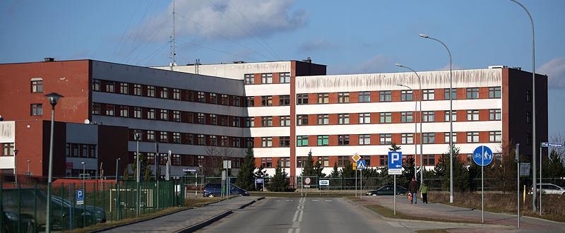Zarząd, w związku ze znacznym wzrostem liczby zachorowań